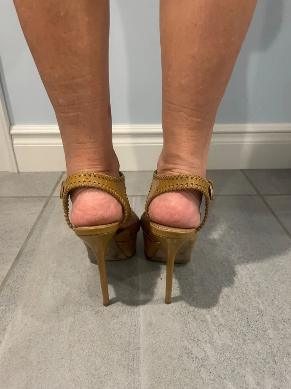 SERGIO ROSSI Tan Quarter Strap Platform Heels